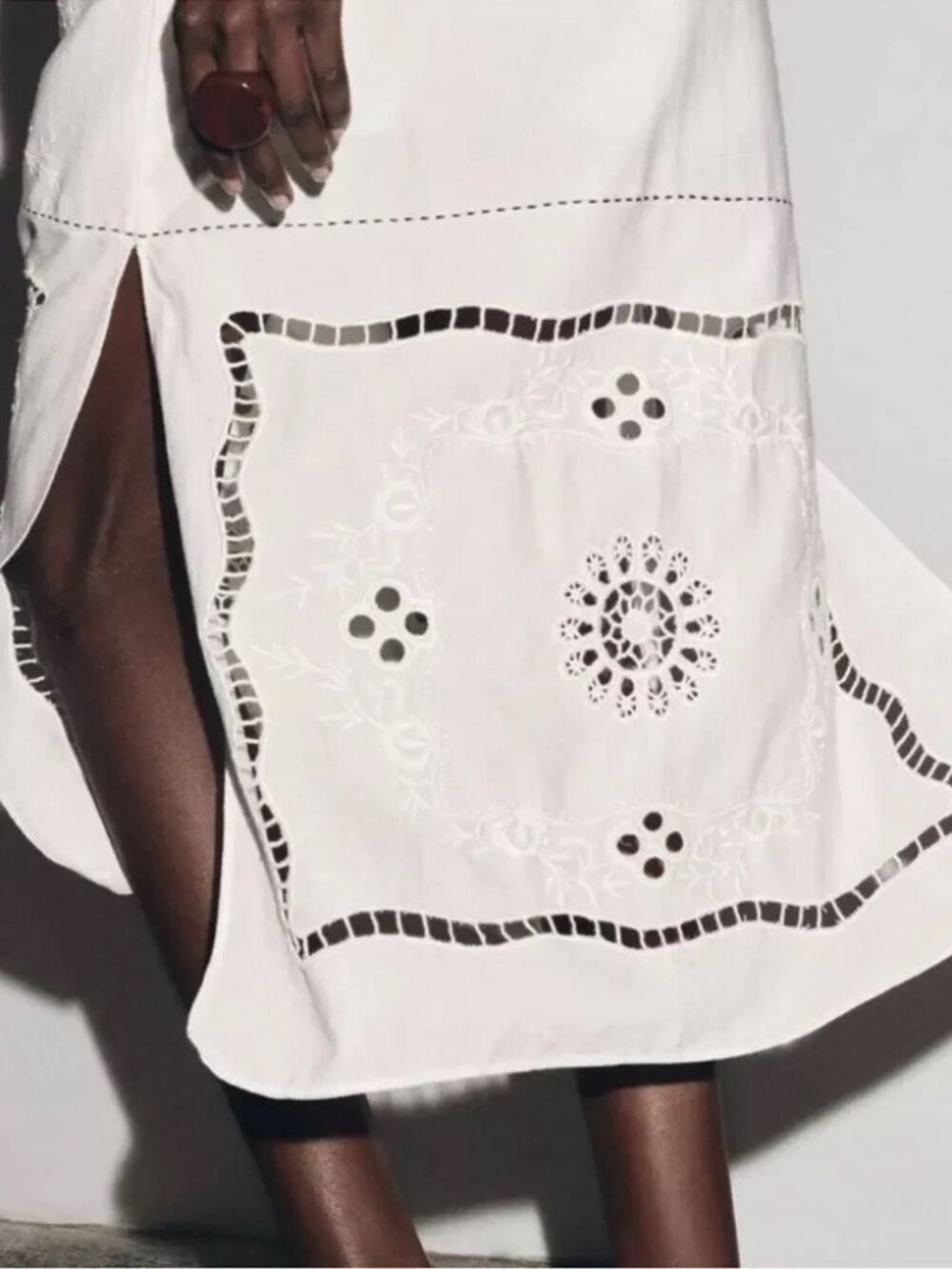 Zara White Embroidered Dress NWT - Picture 3 of 4